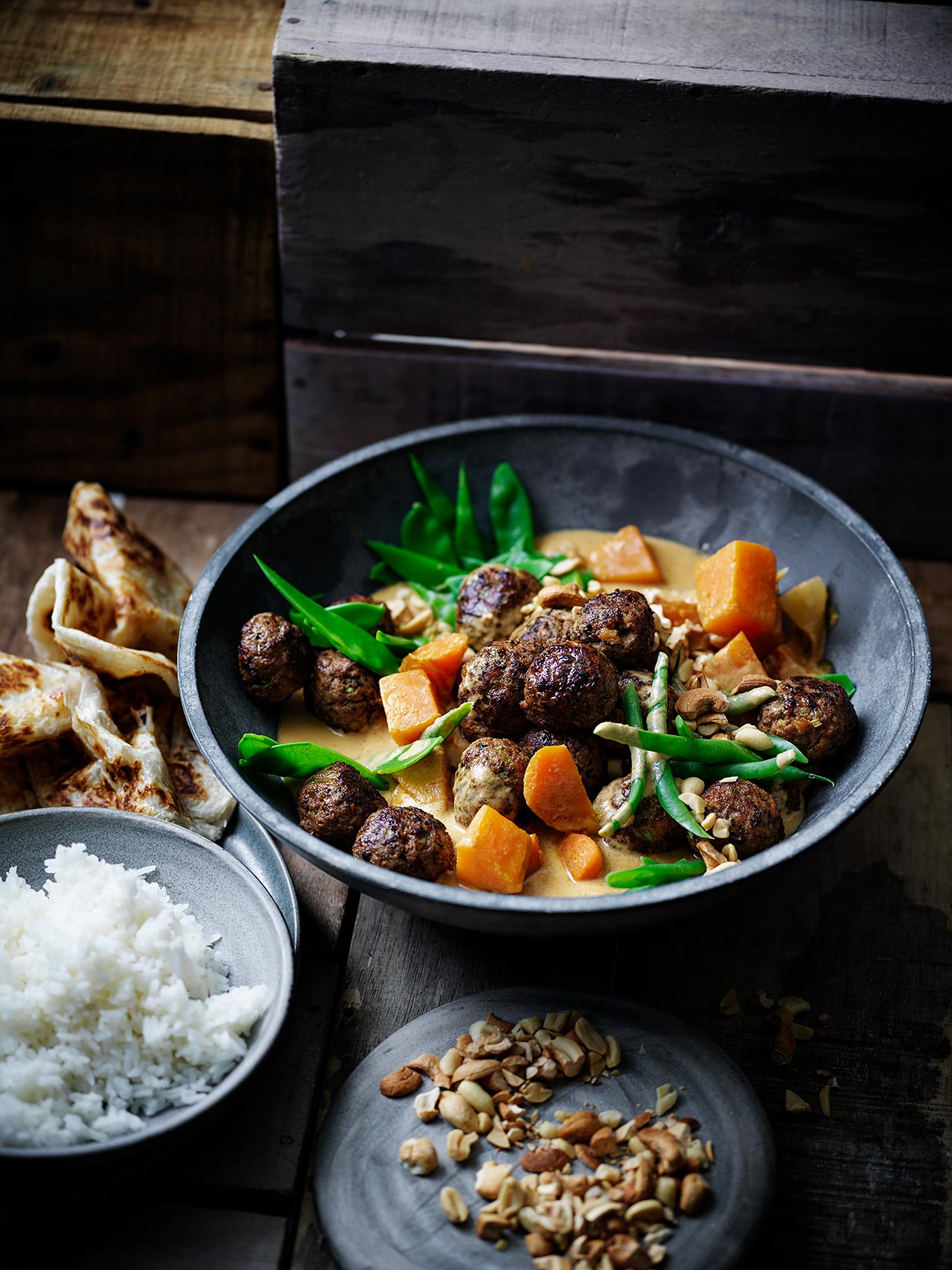 20210422Massaman-meatballs-with-vegetable-curry