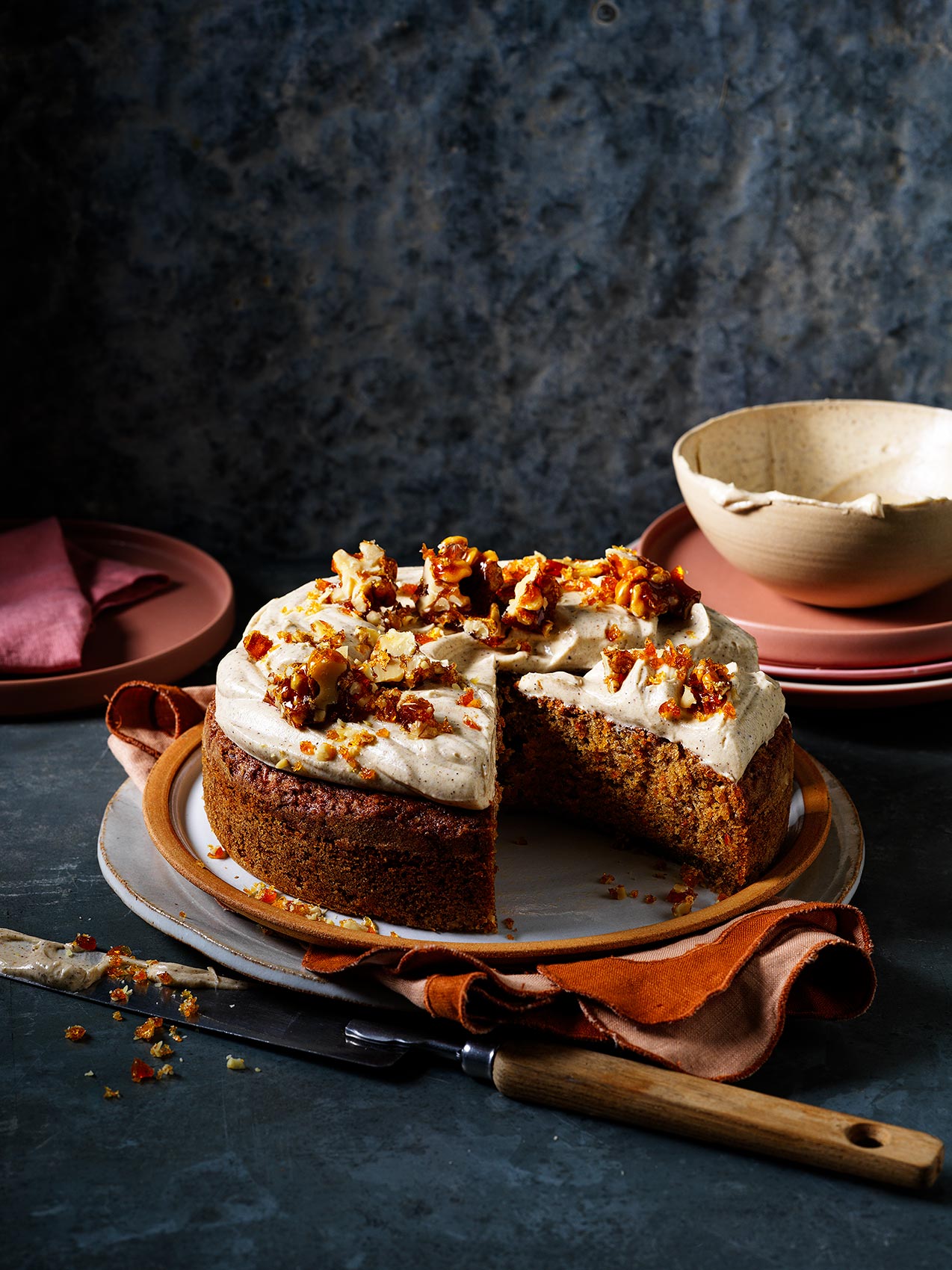 20211122CARROT-CAKE-WITH-SPICED-CREAM-CHEESE-ICING-Magazine