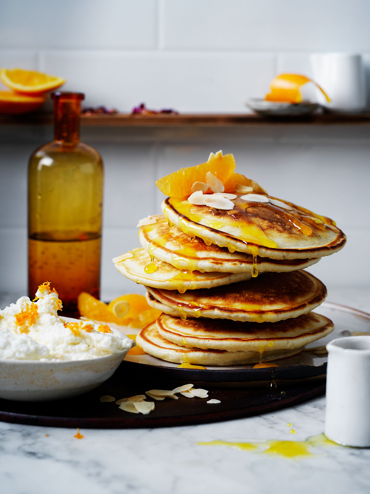 20220519_Pancakes-with-whipped-ricotta-and-oranges