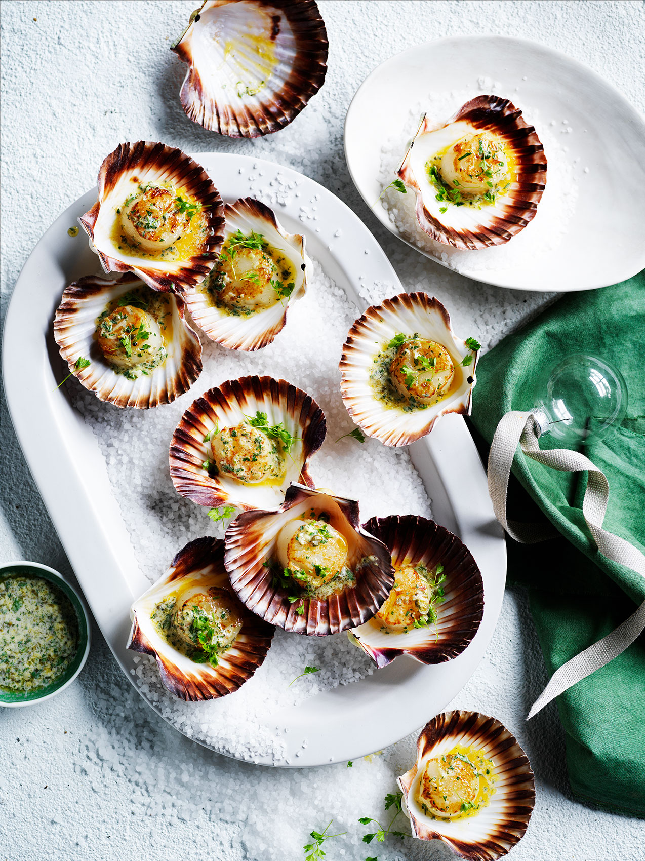 20221019_Grilled-scallops-with-green-goddess-butter